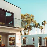 Elegant Architect-designed In Upper Corsica בית נופש