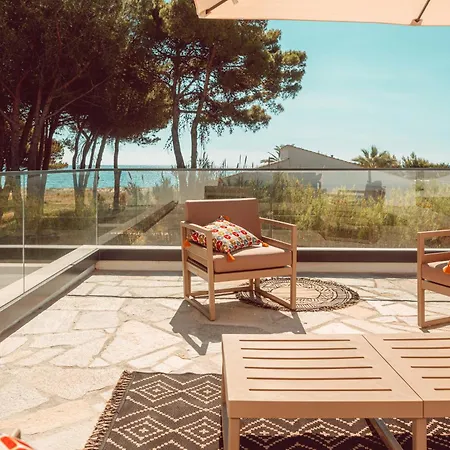 Feriehus Elegant Architect-designed In Upper Corsica