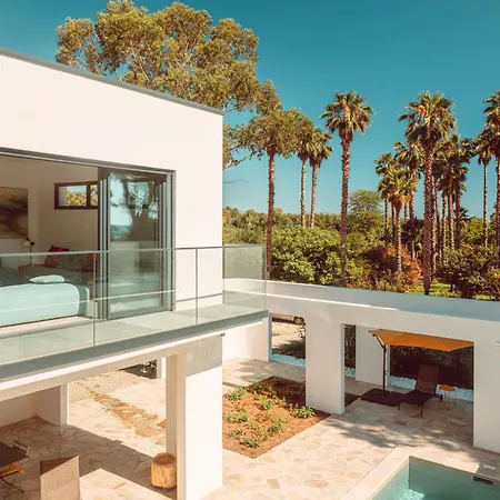 Feriehus Elegant Architect-designed In Upper Corsica *