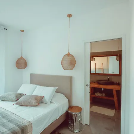 Elegant Architect-designed In Upper Corsica *