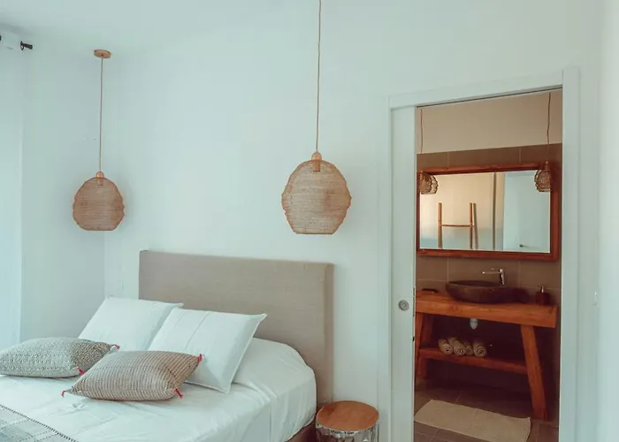 Elegant Architect-designed In Upper Corsica * Taglio-Isolaccio