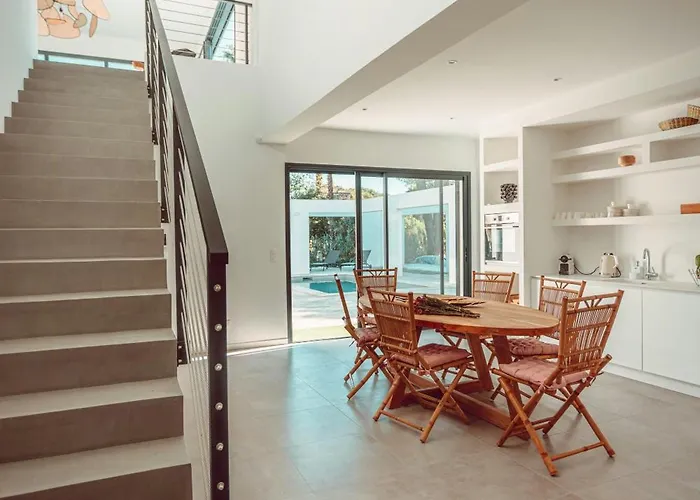 Elegant Architect-designed In Upper Corsica