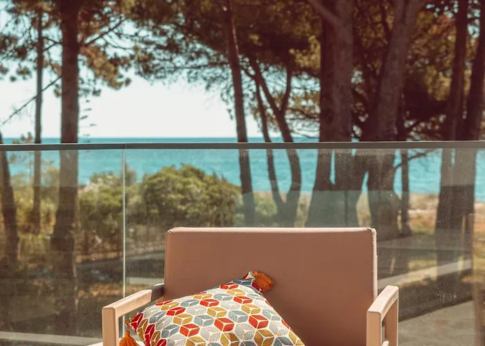 Elegant Architect-designed In Upper Corsica Taglio-Isolaccio