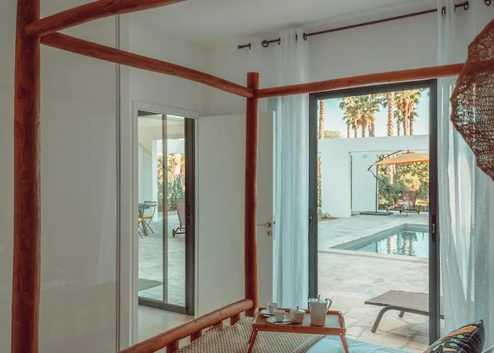 Elegant Architect-designed In Upper Corsica Prázdninový dům *